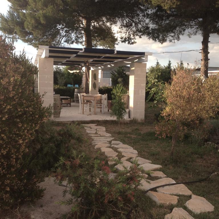 Mazzara Farm Bed & Breakfast Manduria Bagian luar foto