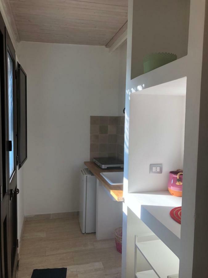 Mazzara Farm Bed & Breakfast Manduria Bagian luar foto